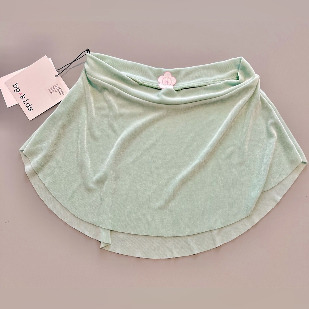 Bullet point ballet skirt